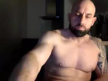 tommyx01 from Chaturbate