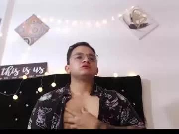 tonny_landri from Chaturbate