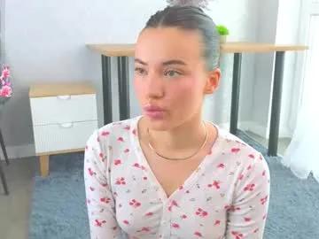 trinalickiss from Chaturbate is Freechat