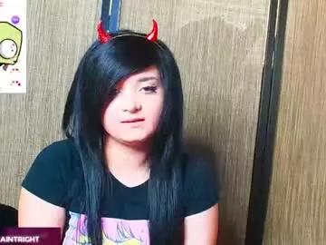 trixiedoescamcam from Chaturbate is Freechat