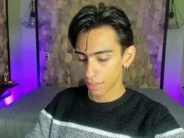 uyukie from Chaturbate is Freechat