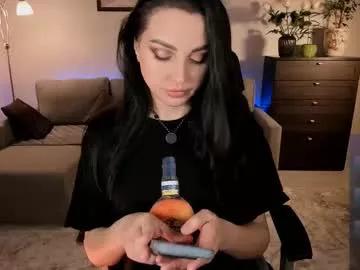 vikibellson from Chaturbate
