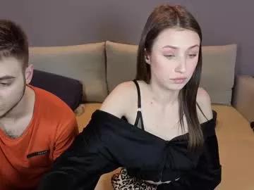 vikki_and_george from Chaturbate