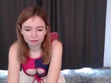 vikkimeow246 from Chaturbate