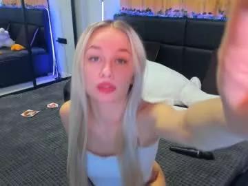 vikkydif from Chaturbate