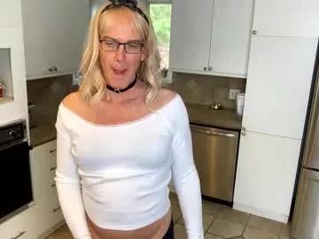viviannexxx2022 from Chaturbate