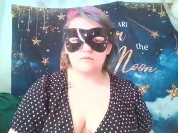 worriedrose_xo from Chaturbate