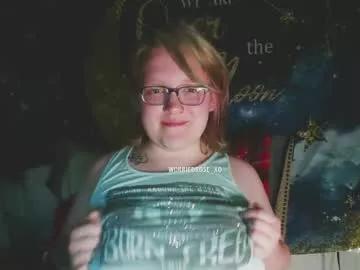 worriedrose_xo from Chaturbate