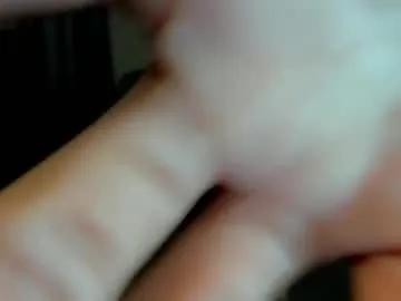 xbedofroses from Chaturbate is Freechat