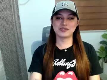xxjulielovesyouxx from Chaturbate is Freechat