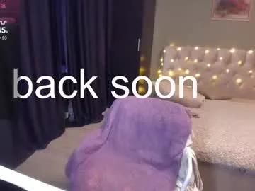 yesofie from Chaturbate is Freechat