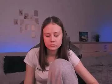 yourlovelystreamer from Chaturbate is Freechat