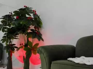 zaradee from Chaturbate