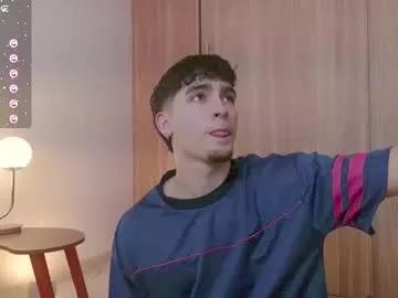 zenn_rush from Chaturbate