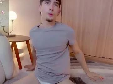 zenn_rush from Chaturbate