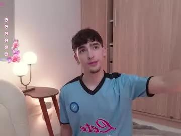 zenn_rush from Chaturbate