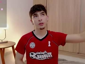 zenn_rush from Chaturbate