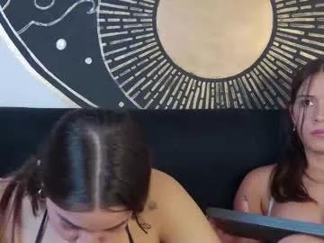 zoee_moretti from Chaturbate