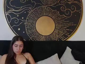 zoee_moretti from Chaturbate