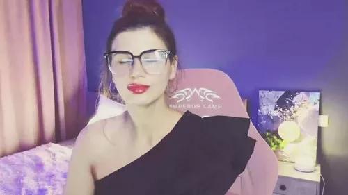 Emilyreal webcams show profile image 