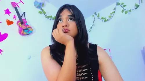 Jazirmartinez webcams show profile image 