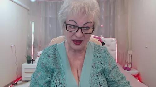 Kaylesmoll webcams show profile image 