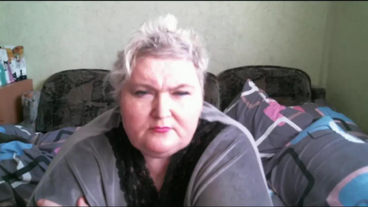 lana555 from Cherry