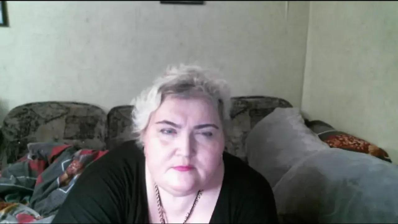lana555 from Cherry