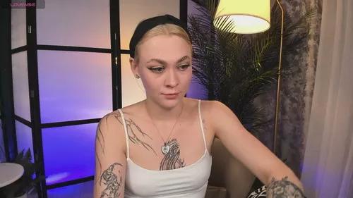 Meowamanda webcams show profile image 