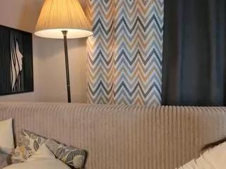 gillian_couch from Flirt4Free