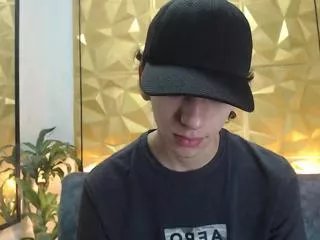 julian_isaza on Flirt4Free