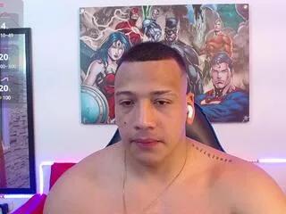 max_turneer from Flirt4Free