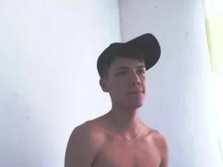 richaard_harpper on Flirt4Free