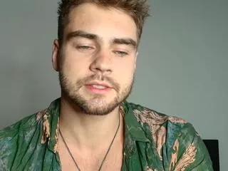 roan_birkin on Flirt4Free