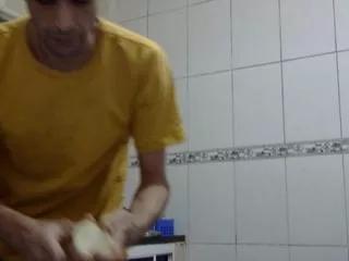 ronnis_poto from Flirt4Free