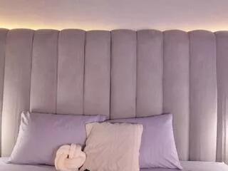 samanthaa_vega from Flirt4Free