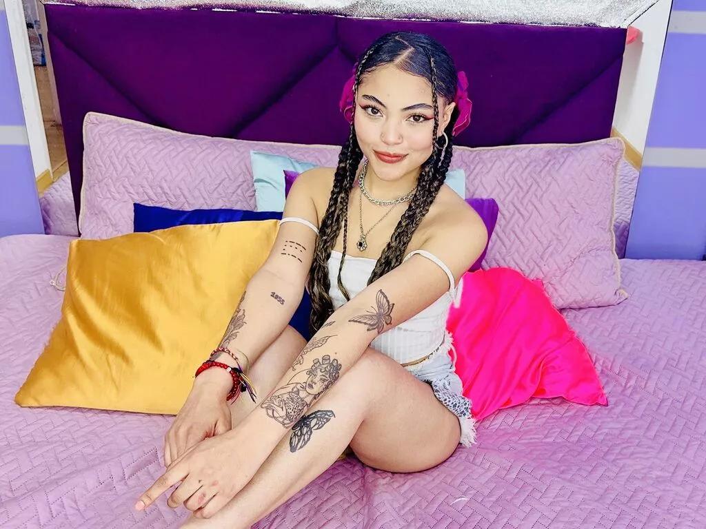SammyHil from LiveJasmin