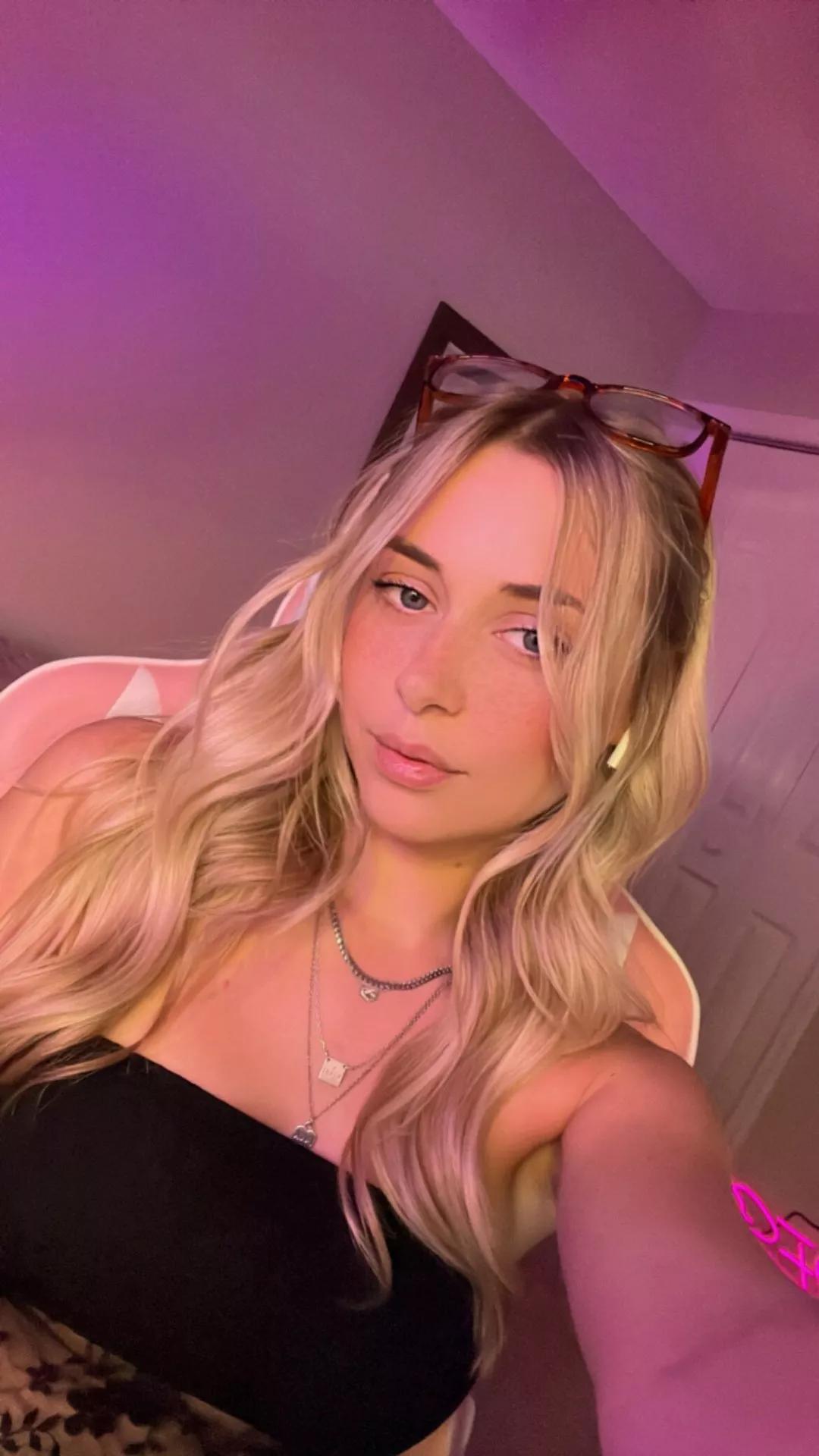 GoddessKateS from Streamate