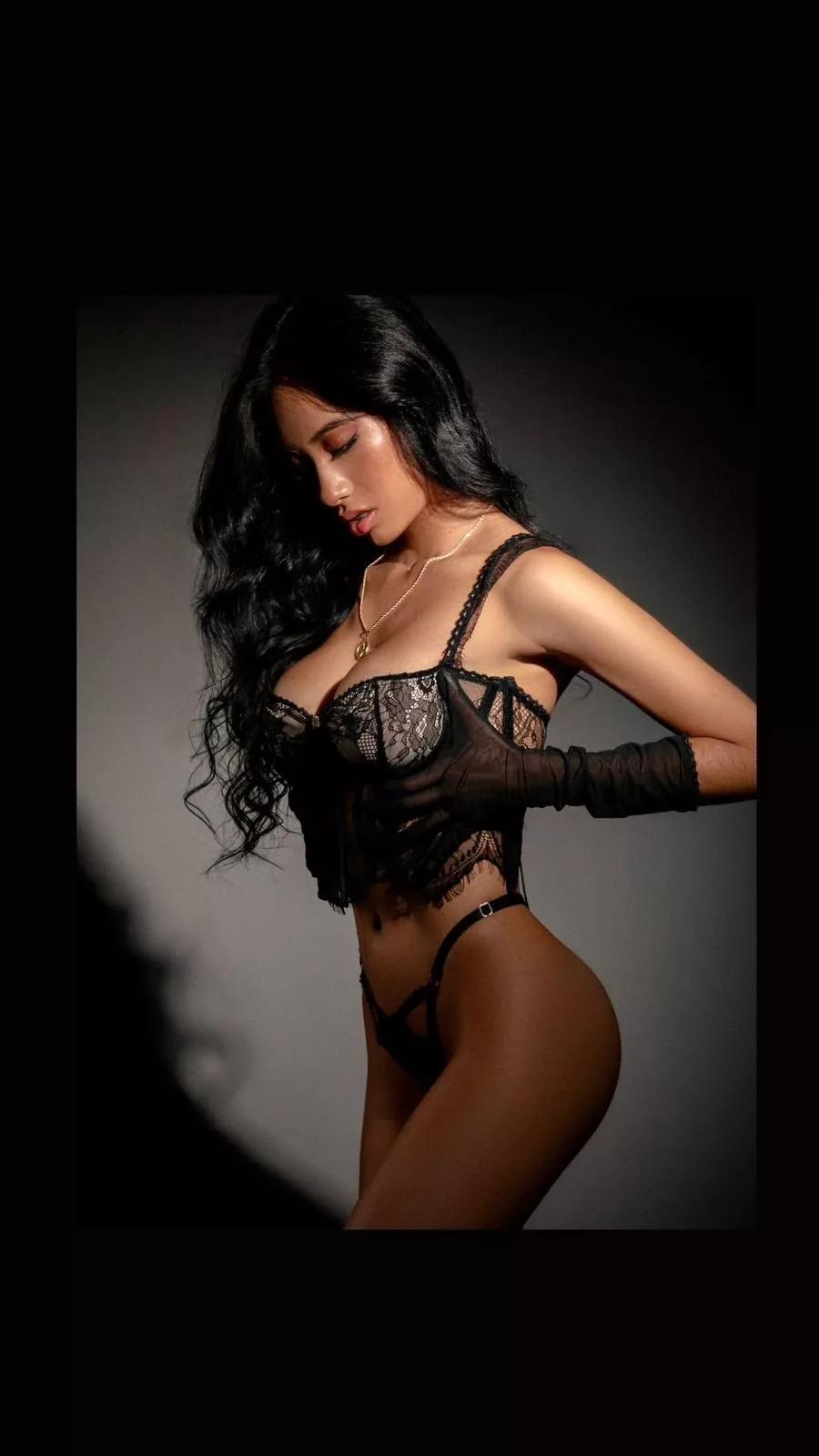 LiindsyGreenn from Streamate