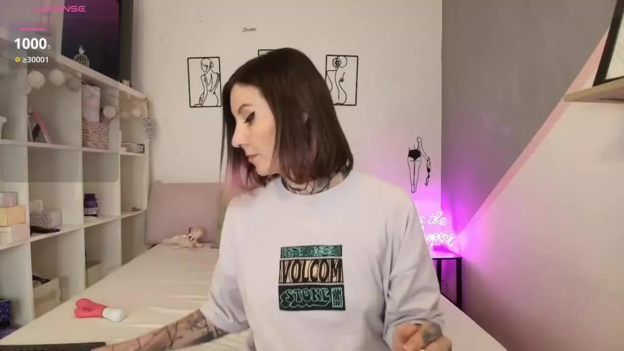 AnnaMore from Streamray