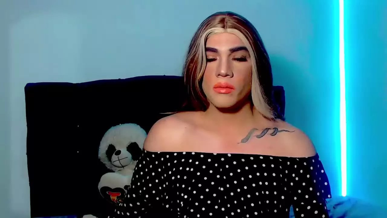 casandramagma on Streamray 