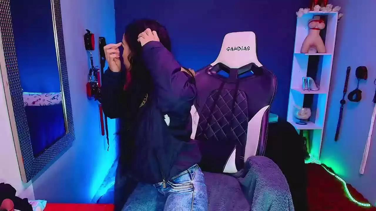 SelenaHot from Streamray