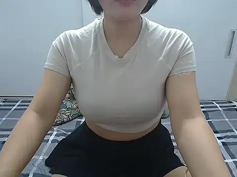 --Luna_ from StripChat is Freechat