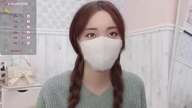 --naru-- model from StripChat
