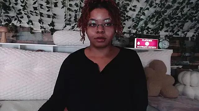-khayaparker from StripChat is Freechat