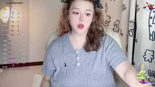 -Umail- from StripChat is Freechat