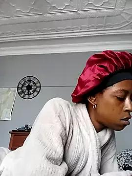 02Boitybaby from StripChat is Freechat