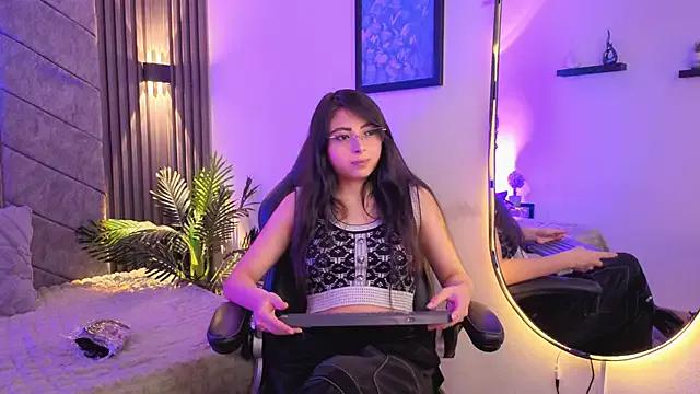 1Anya from StripChat is Freechat