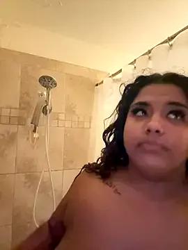 1n0nlythroat from StripChat is Freechat