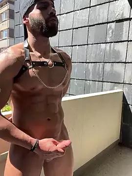 1Richrichard1 from StripChat is Freechat